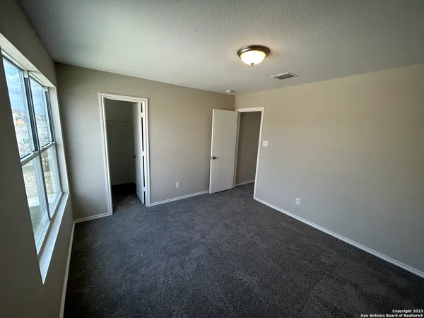 $1,999 | 201 Gatewood Falls, Cibolo, TX 78108