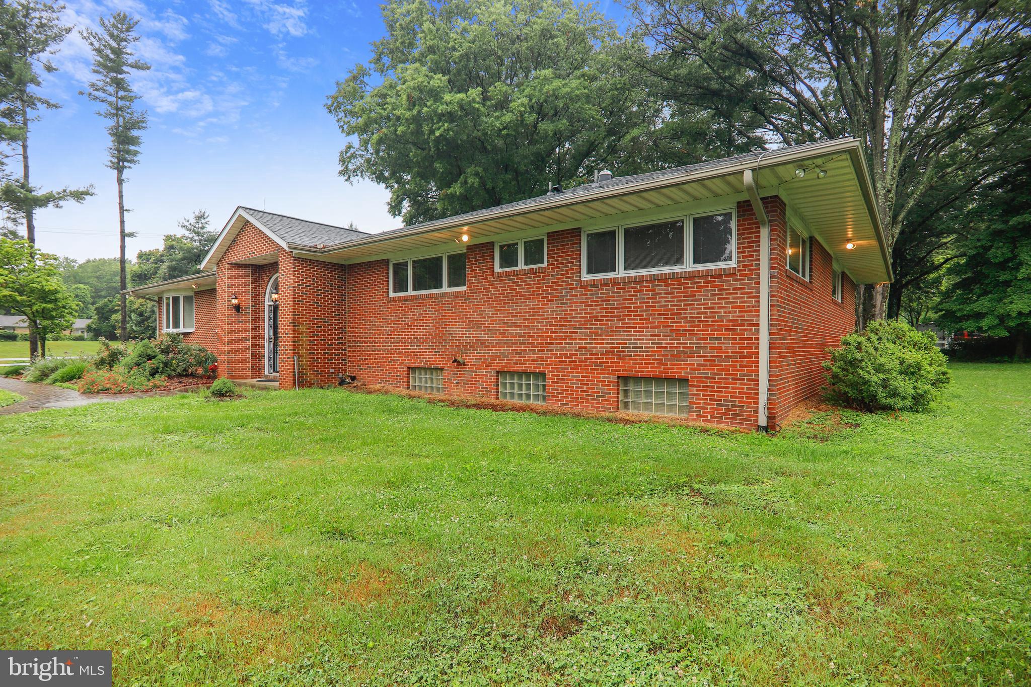 3302 Enterprise Road Bowie, MD 20721 - Photo 3 of 77 Gallery Image 3