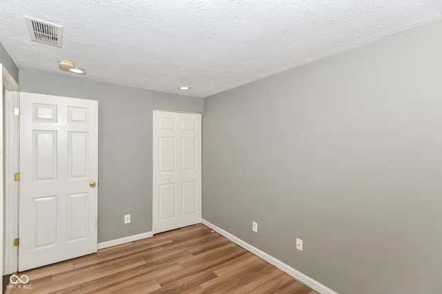 $215,000 | 6911 Littleton Drive, Indianapolis, IN 46221