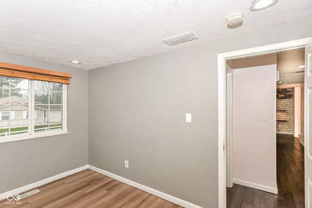 $215,000 | 6911 Littleton Drive, Indianapolis, IN 46221