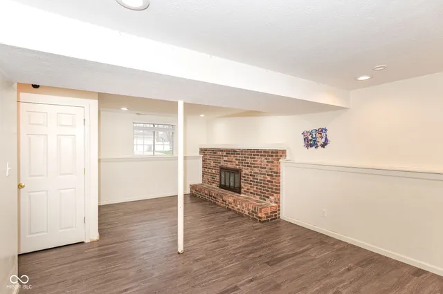 $215,000 | 6911 Littleton Drive, Indianapolis, IN 46221