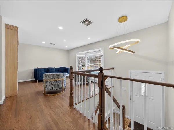 $1,249,000 | 15 Victoria Drive, Airmont, NY 10901