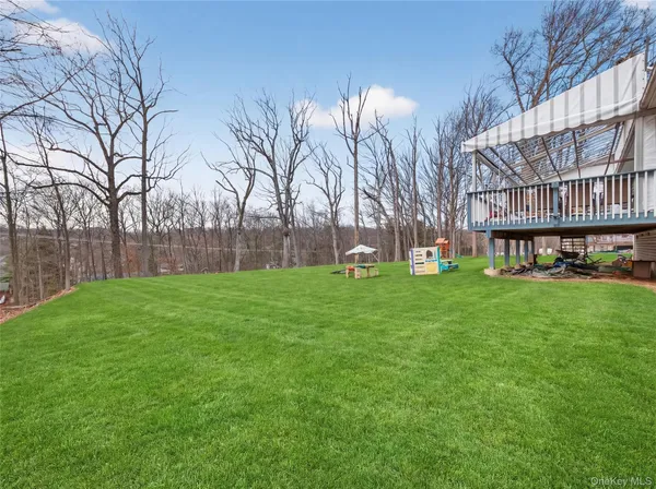 $1,249,000 | 15 Victoria Drive, Airmont, NY 10901