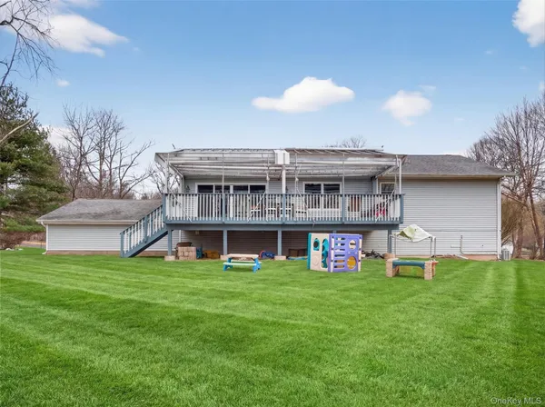 $1,249,000 | 15 Victoria Drive, Airmont, NY 10901