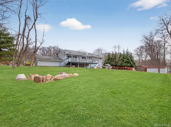 $1,249,000 | 15 Victoria Drive, Airmont, NY 10901
