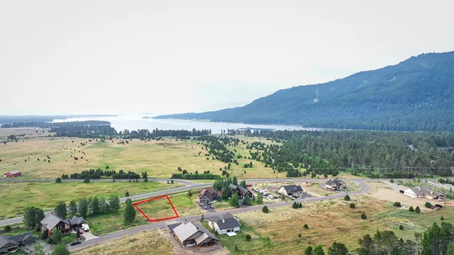 $175,000 | 13116 Hawks Bay Road, Unit 9, Donnelly, ID 83615