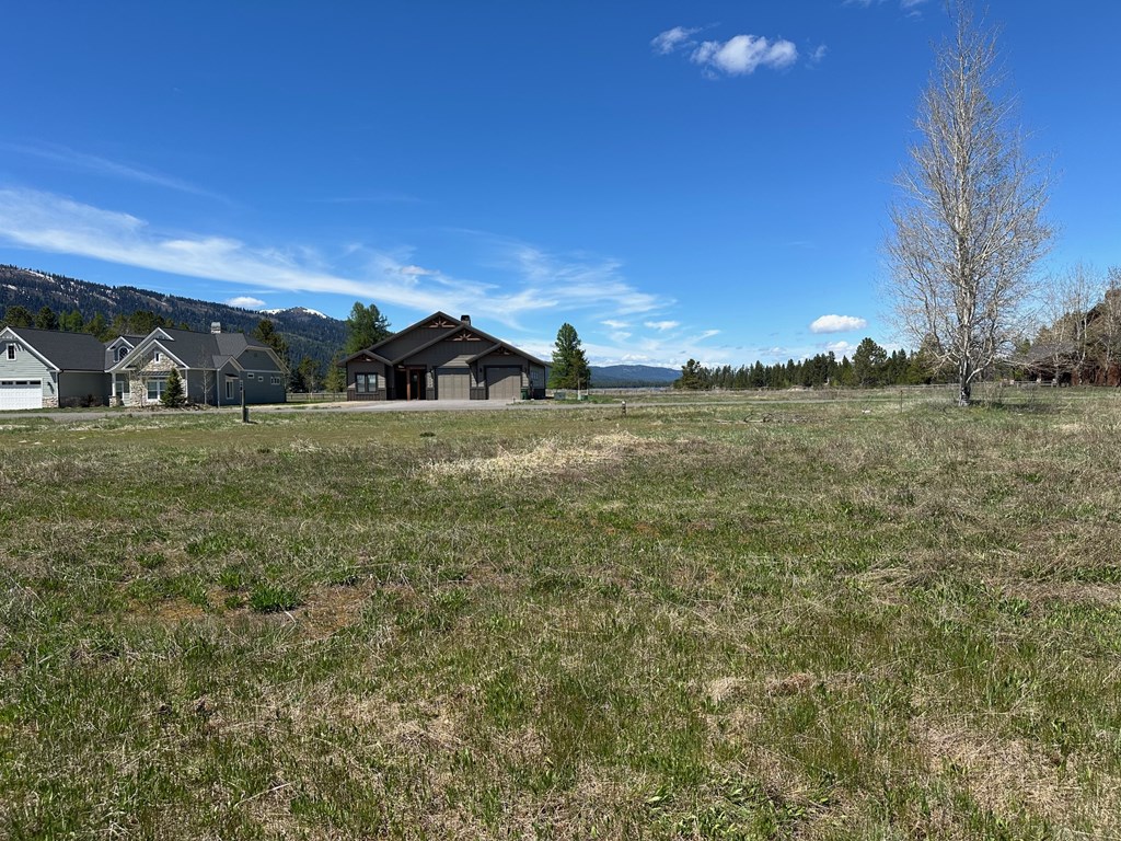 13116 Hawks Bay Road, Unit 9 Donnelly, ID 83615 - Photo 7 of 16