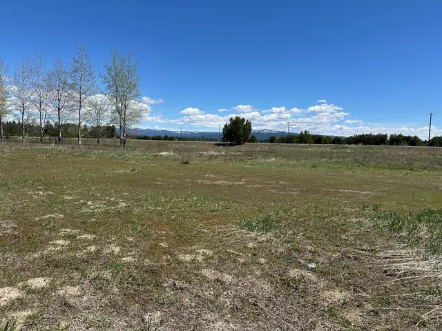 $175,000 | 13116 Hawks Bay Road, Unit 9, Donnelly, ID 83615