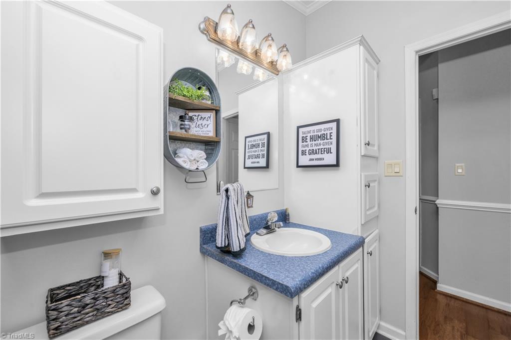 238 Pilgrim Ridge Road Wilkesboro, NC 28697 - Photo 29 of 36 Bathroom 2