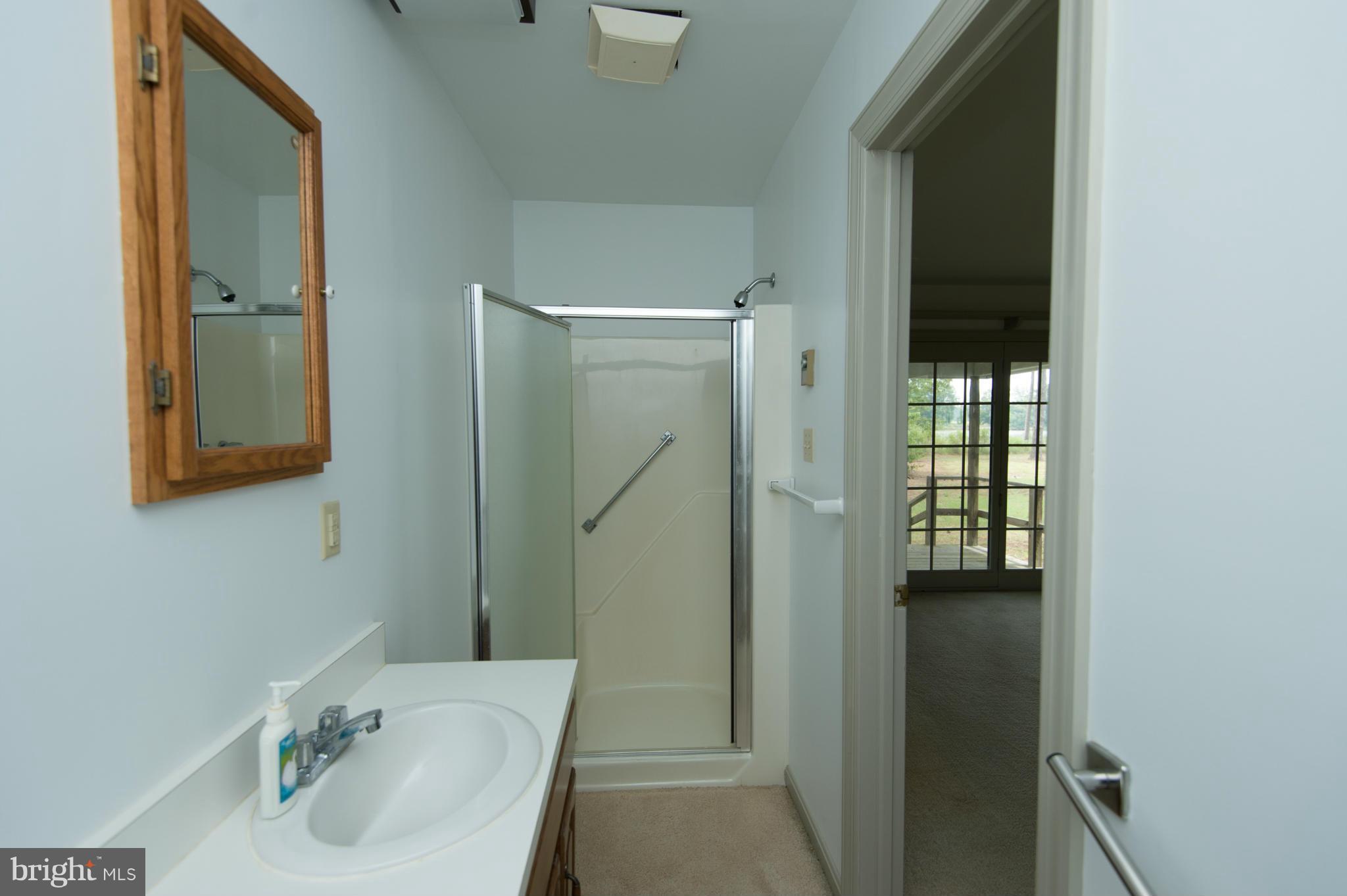 6105 Twin Point Cove Road Cambridge, MD 21613 - Photo 23 of 30 Bath