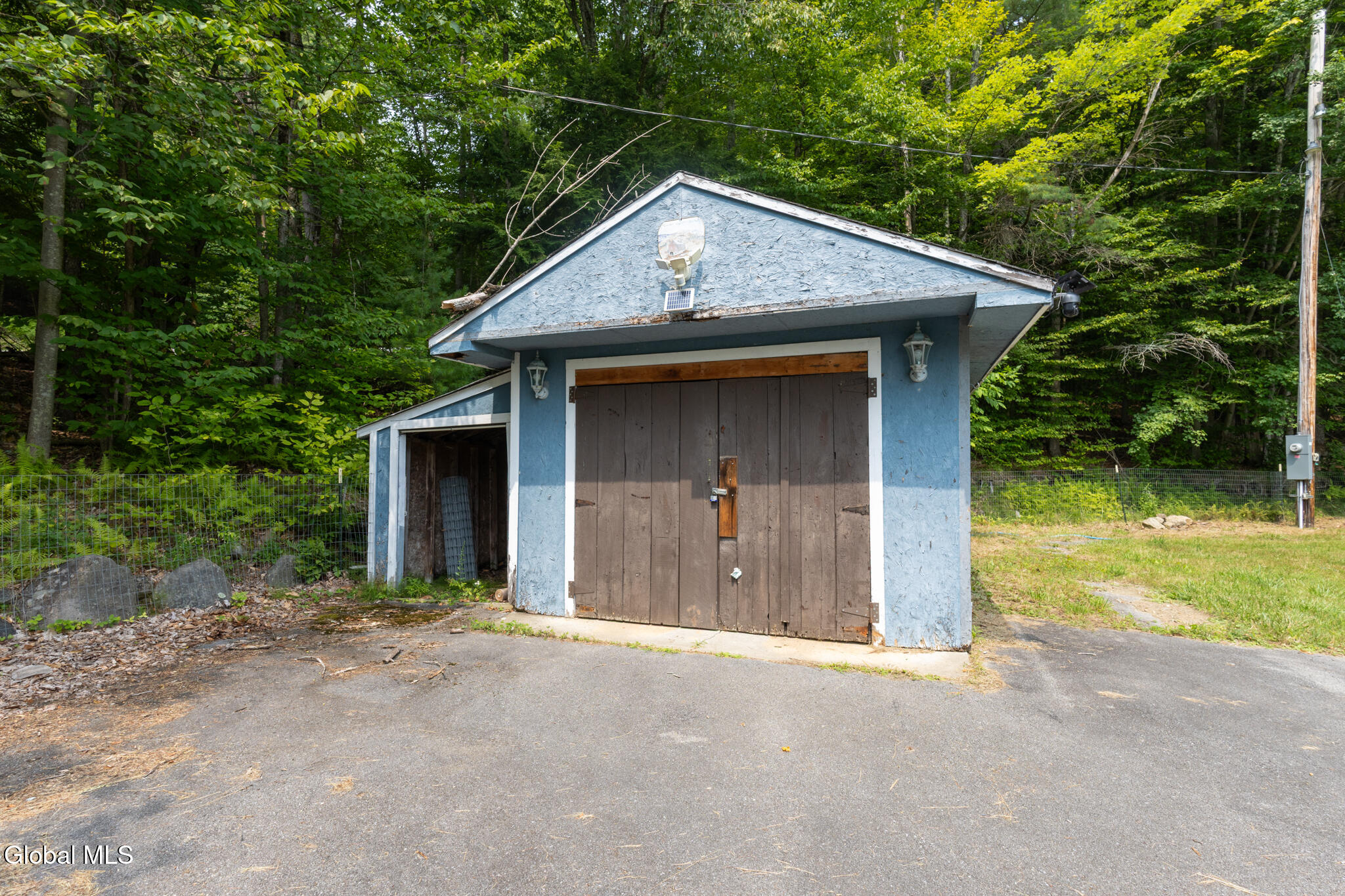 279 Snow Road Hadley, NY 12835 - Photo 3 of 38 Photo-003