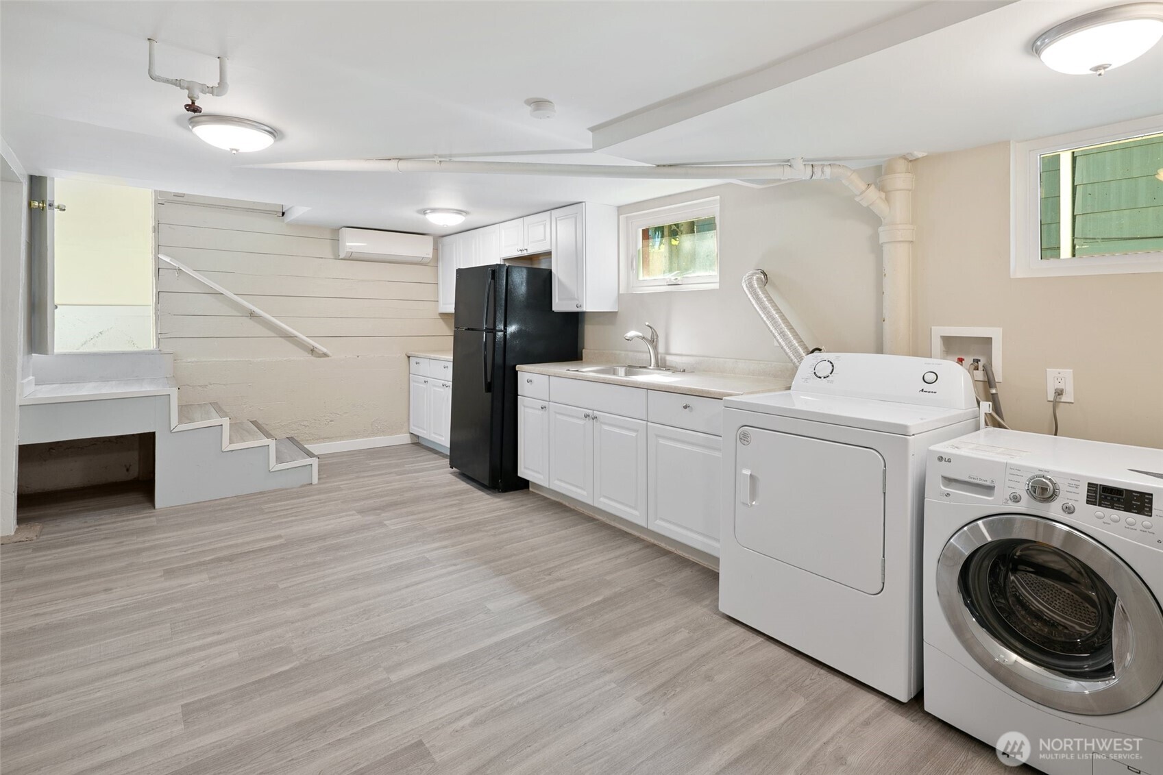 5718 25th Avenue Northeast Seattle, WA 98105 - Photo 29 of 40