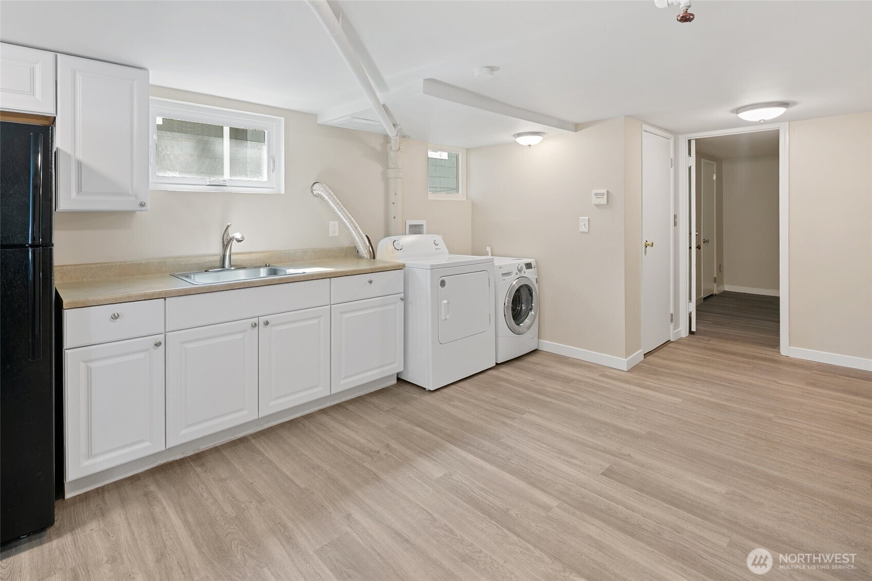 5718 25th Avenue Northeast Seattle, WA 98105 - Photo 30 of 40