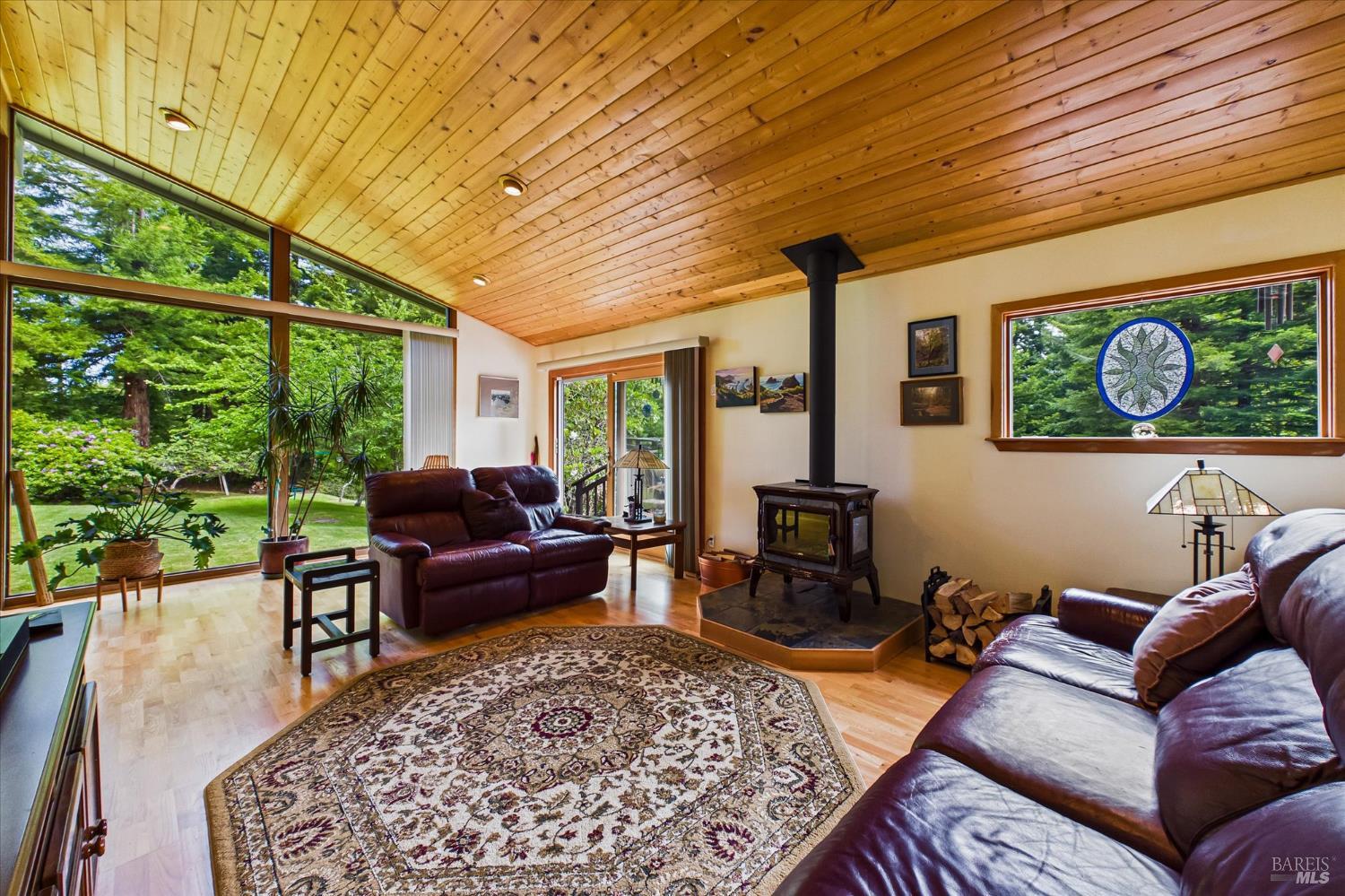 4281 Mitchell Road Eureka, CA 95503 - Photo 16 of 72