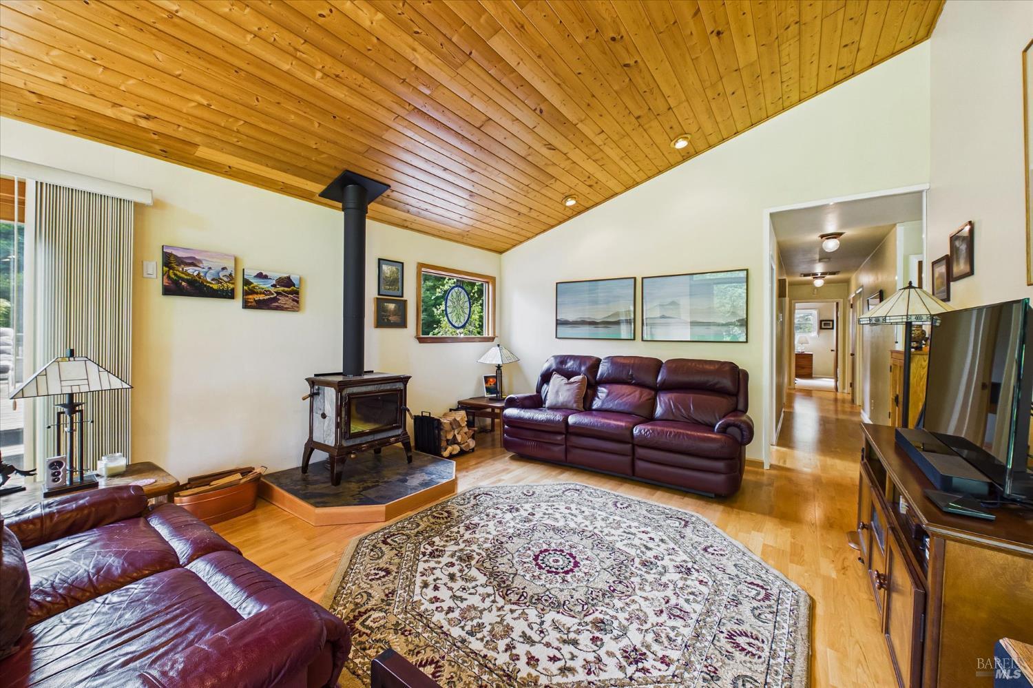 4281 Mitchell Road Eureka, CA 95503 - Photo 17 of 72