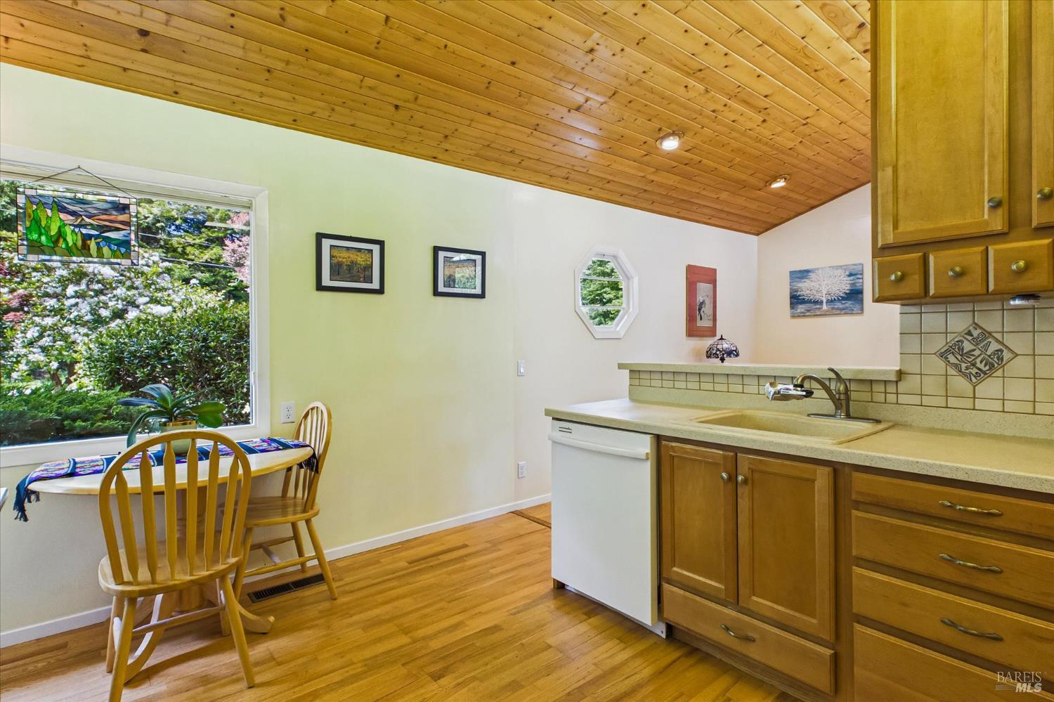 4281 Mitchell Road Eureka, CA 95503 - Photo 24 of 72