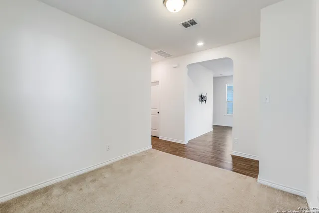 $1,695 | 1999 Wind Chime Way, New Braunfels, TX 78130