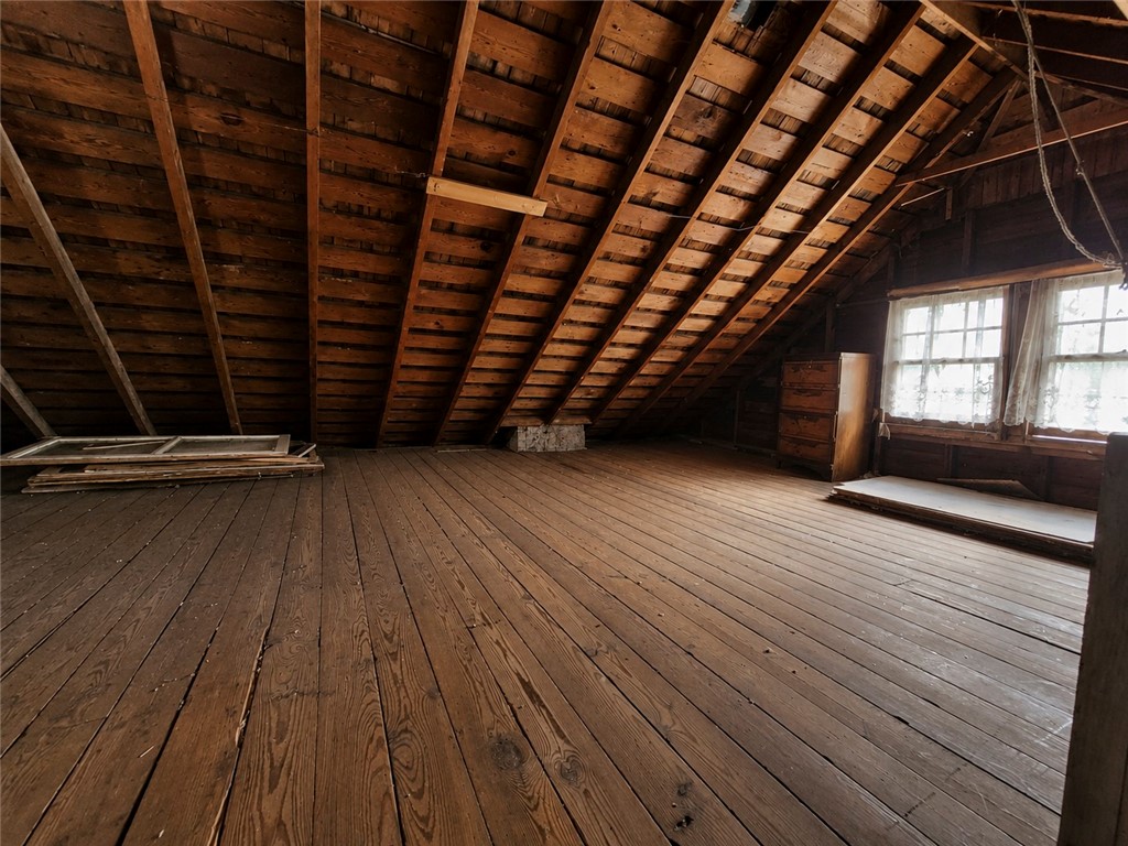179 Roxborough Road Rochester, NY 14619 - Photo 30 of 35 Attic space