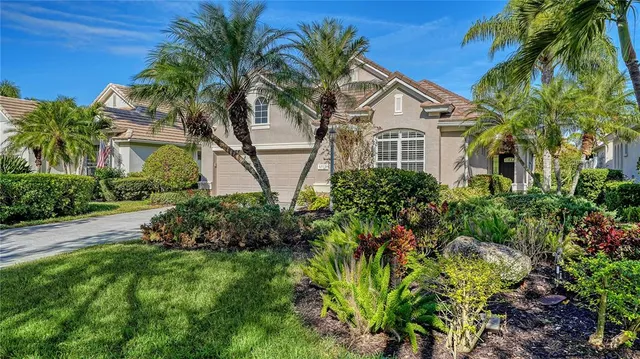 $579,000 | 6519 Oakland Hills Drive, Lakewood Ranch, FL 34202