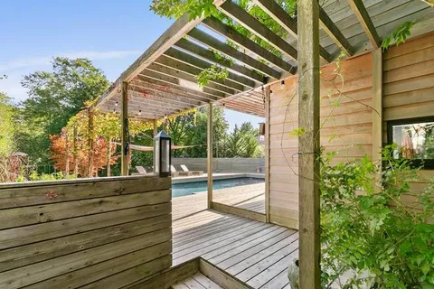 125 Sea Farm Lane, Bridgehampton, NY 11932