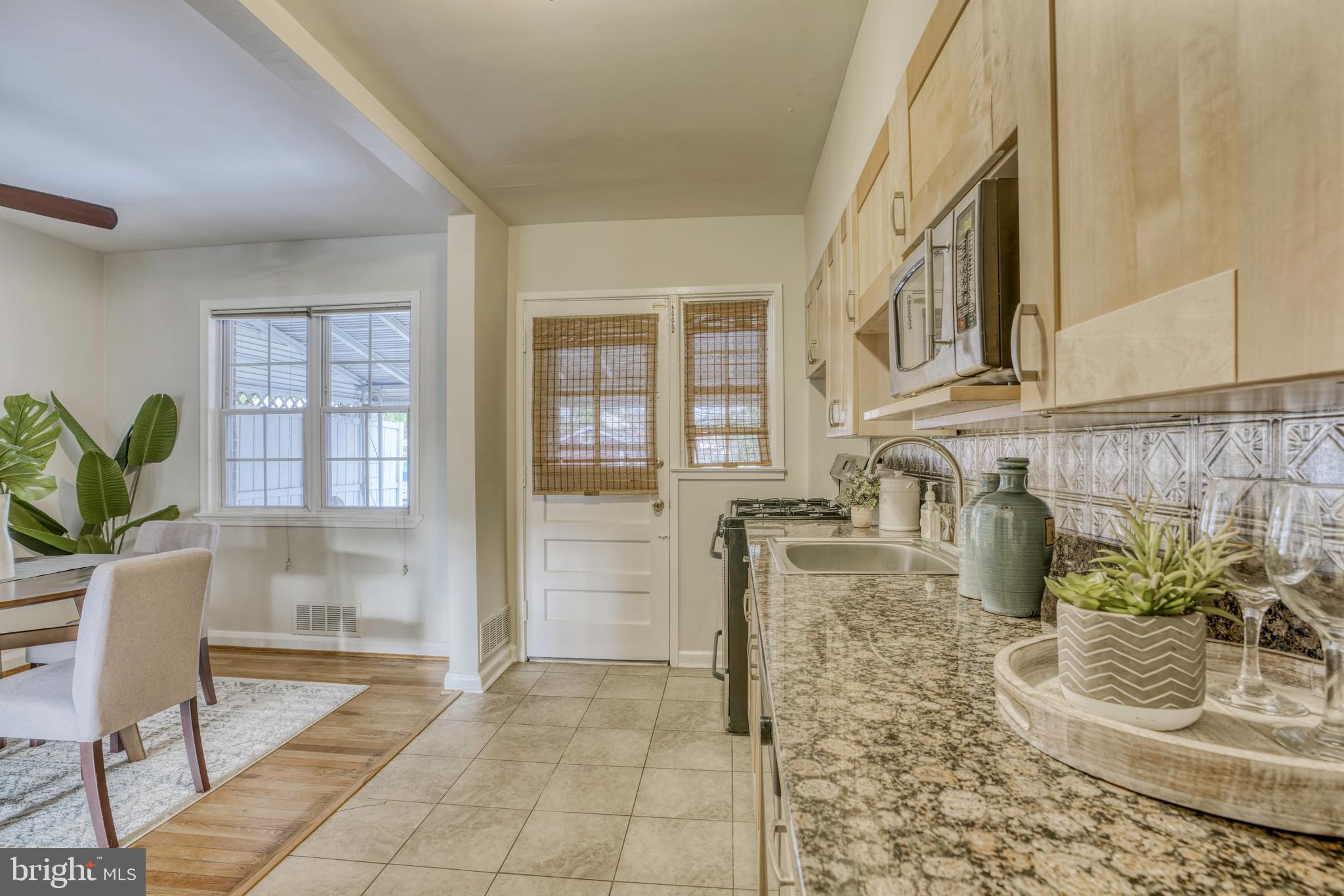 8071 Wallace Road Baltimore, MD 21222 - Photo 13 of 33