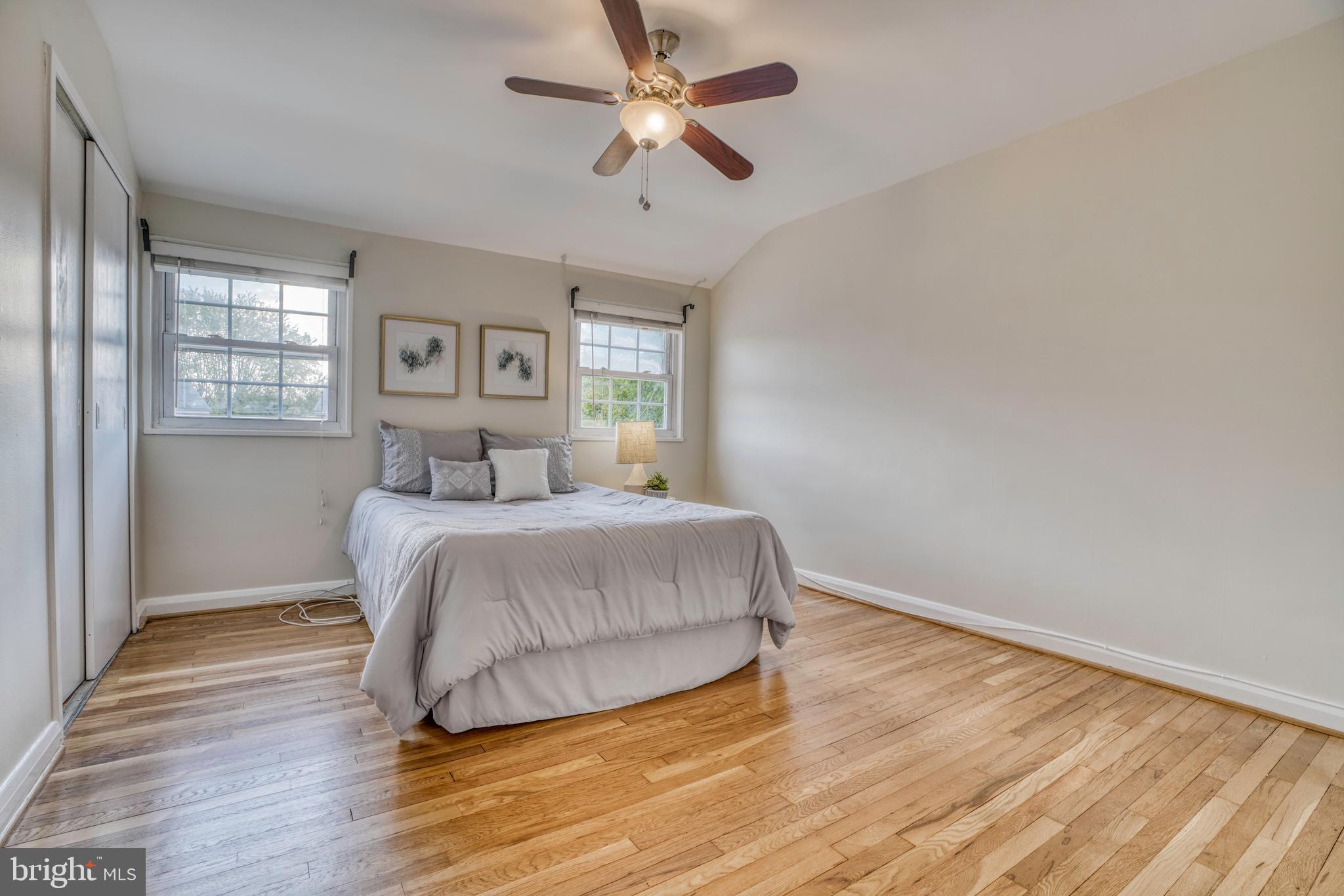 8071 Wallace Road Baltimore, MD 21222 - Photo 17 of 33