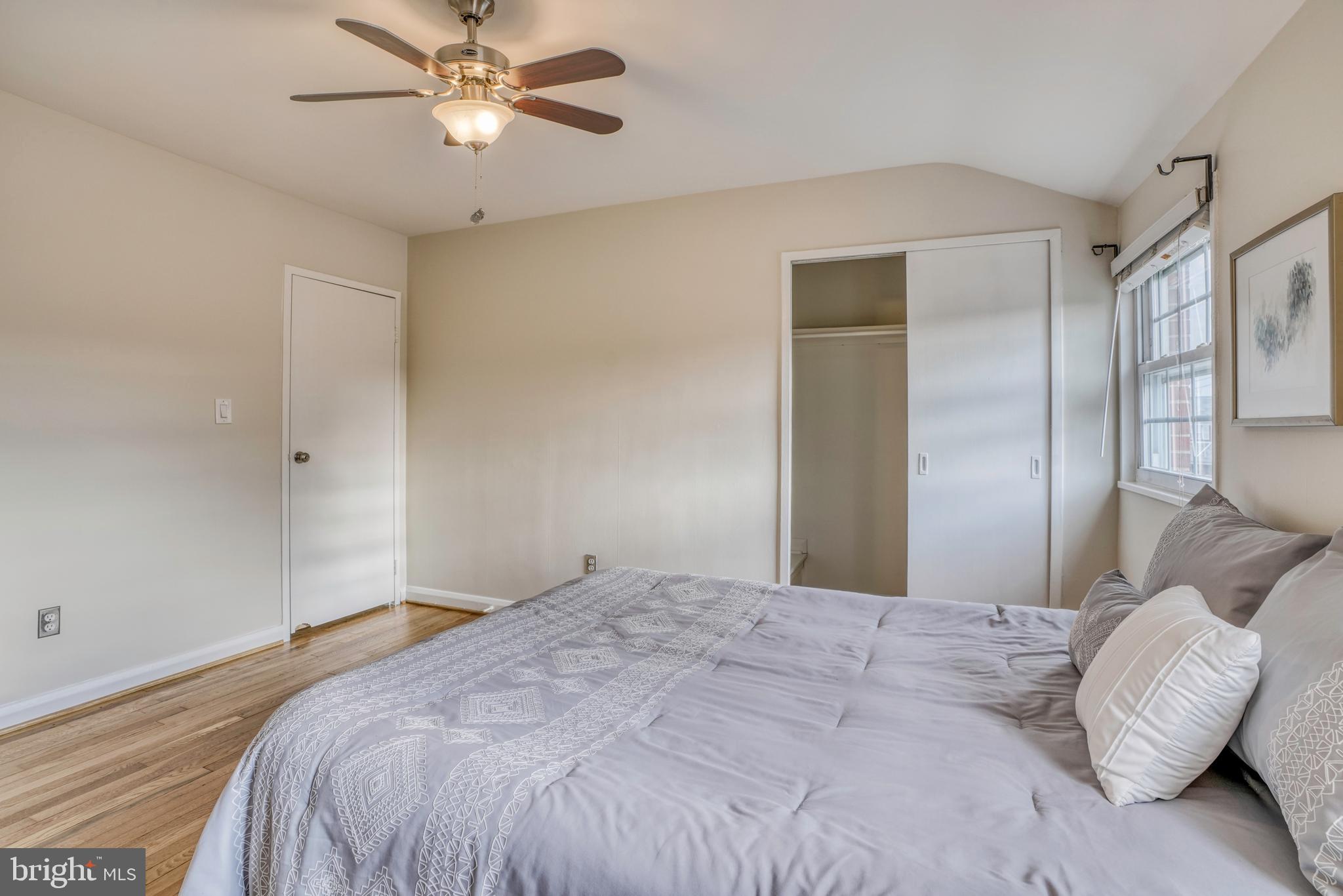8071 Wallace Road Baltimore, MD 21222 - Photo 18 of 33