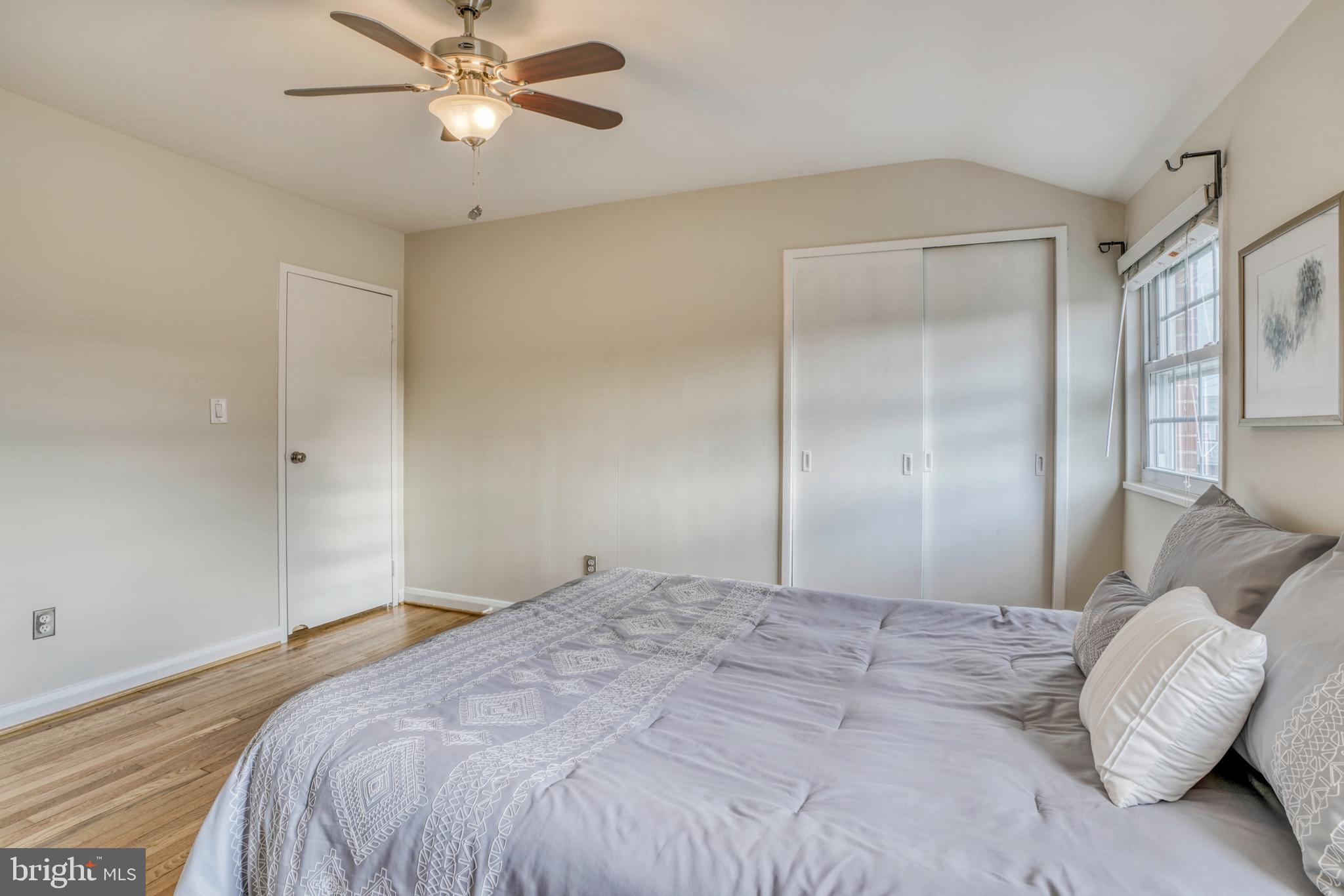 8071 Wallace Road Baltimore, MD 21222 - Photo 19 of 33
