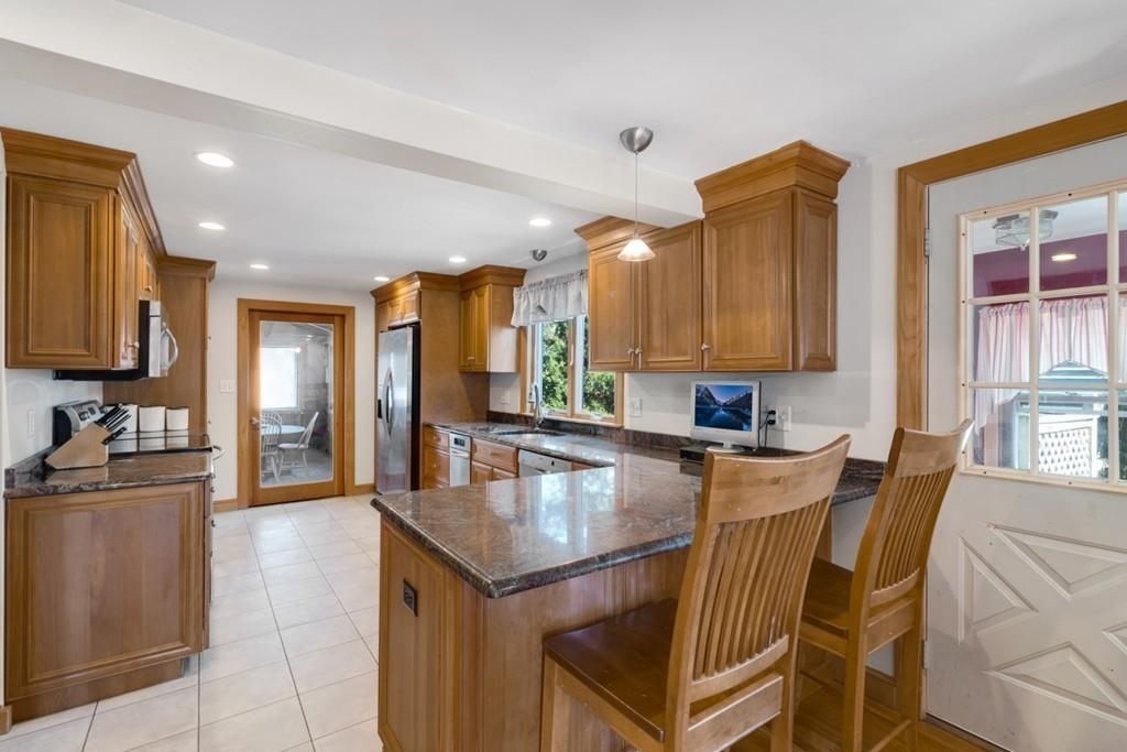61 Dobson Road Braintree, MA 02184 - Photo 7 of 26 Gallery Image 7