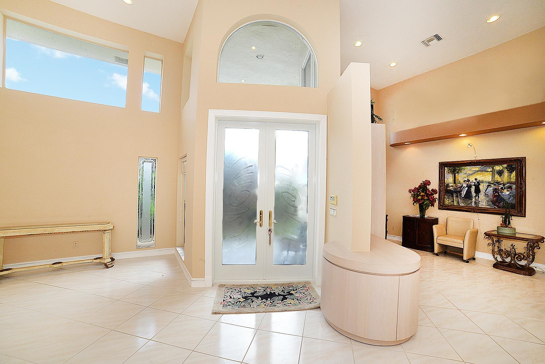 17209 Huntington Park Way Boca Raton, FL 33496 - Photo 3 of 29 DSC_8983A