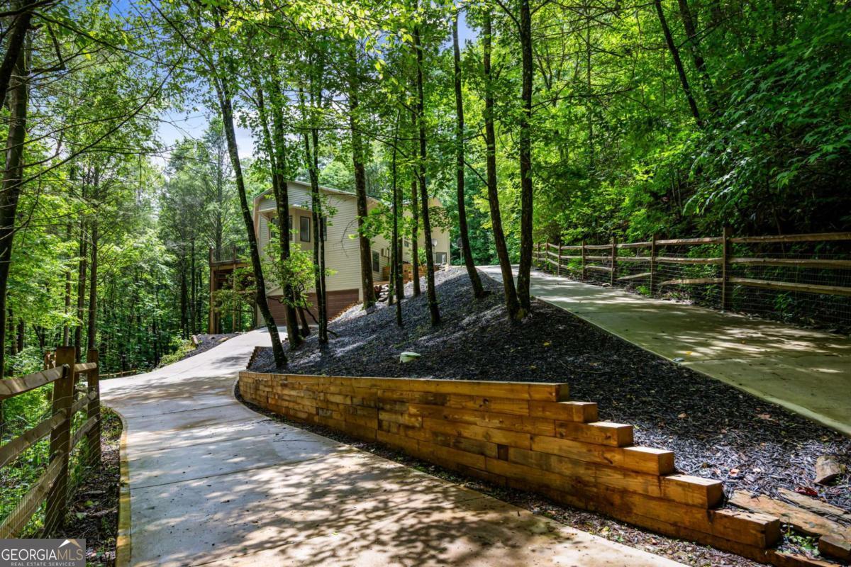 10323 Grassy Mountain Road Ellijay, GA 30540 - Photo 18 of 70