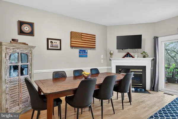 $845,000 | 5153 Ballycastle Circle, Alexandria, VA 22315