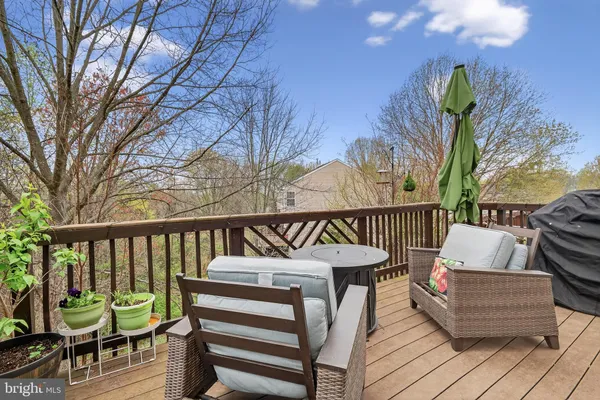 $845,000 | 5153 Ballycastle Circle, Alexandria, VA 22315