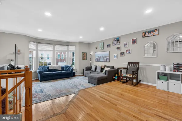 $845,000 | 5153 Ballycastle Circle, Alexandria, VA 22315