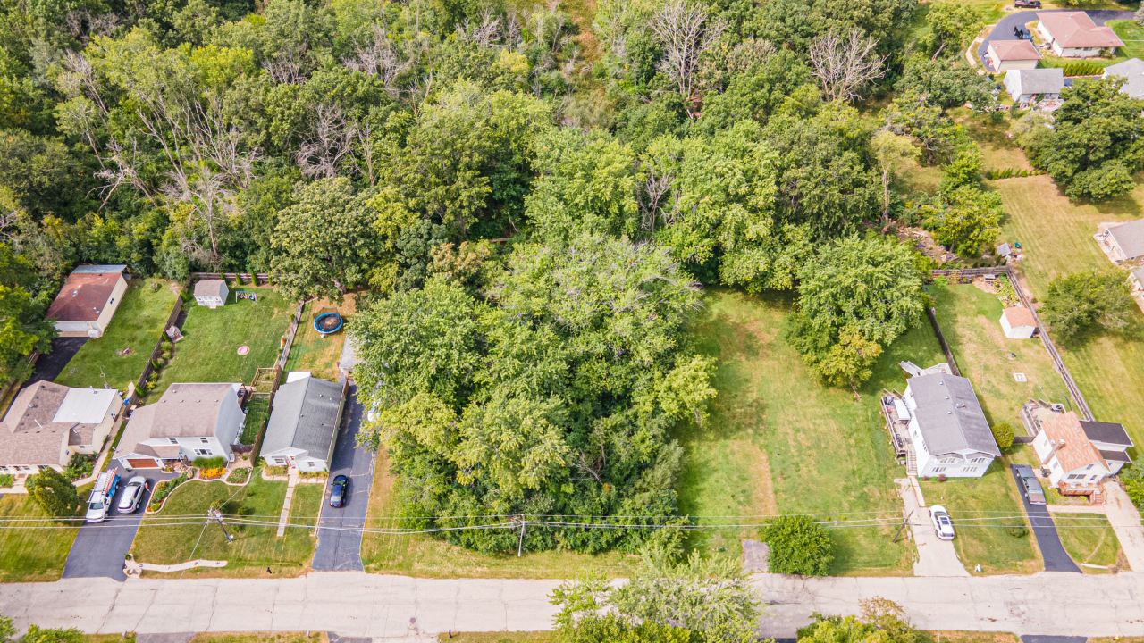 36414 Wesley Road Ingleside, IL 60041 - Photo 7 of 20 Gallery Image 7