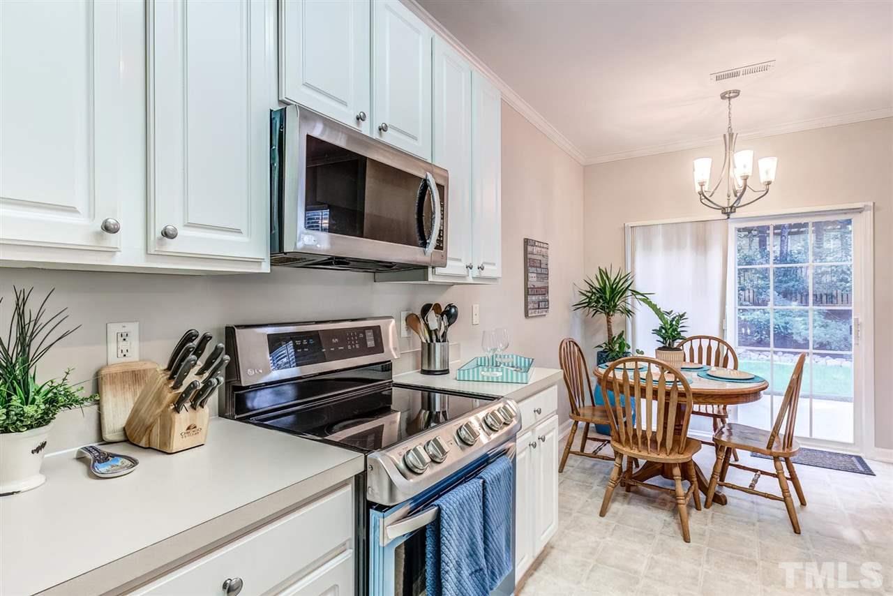 8408 Whisper Ridge Place Raleigh, NC 27613 - Photo 14 of 26
