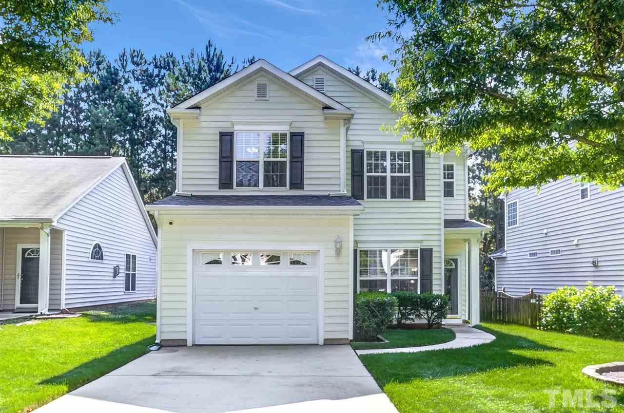8408 Whisper Ridge Place Raleigh, NC 27613 - Photo 4 of 26