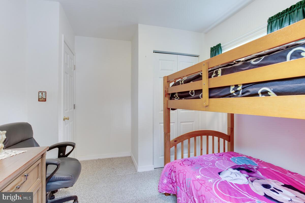 824 Windsor Road Arnold, MD 21012 - Photo 25 of 45 824 Windsor Rd-second bedroom