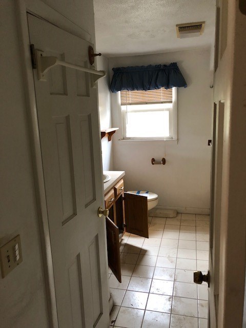 12 Deerfield Road Coventry, RI 02816 - Photo 12 of 20 Gallery Image 12
