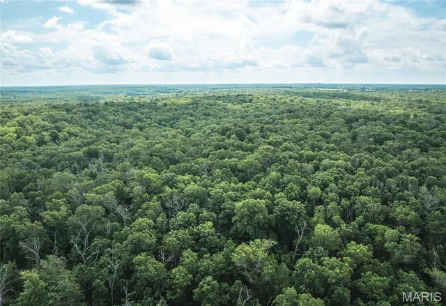 $504,000 | Road-tract 1 Macks Creek, Macks Creek, MO 65786