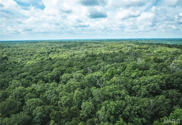 $504,000 | Road-tract 1 Macks Creek, Macks Creek, MO 65786