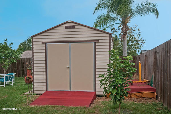 1950 Talloak Road Melbourne, FL 32935 - Photo 10 of 16 Photo 10