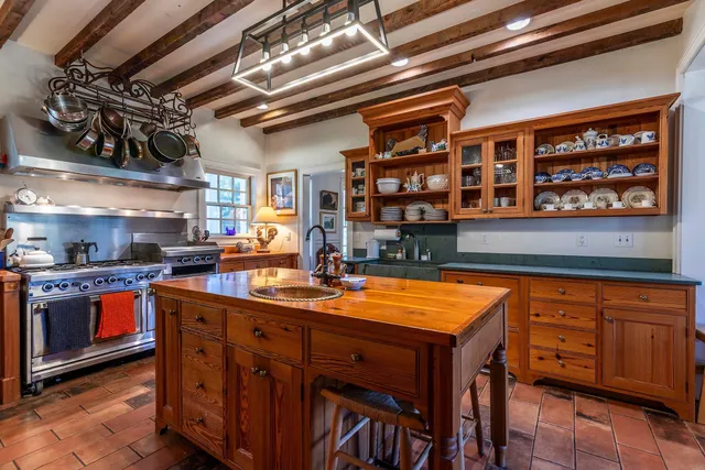 $2,295,000 | 3039 Highway 30, Dorset, VT 05251