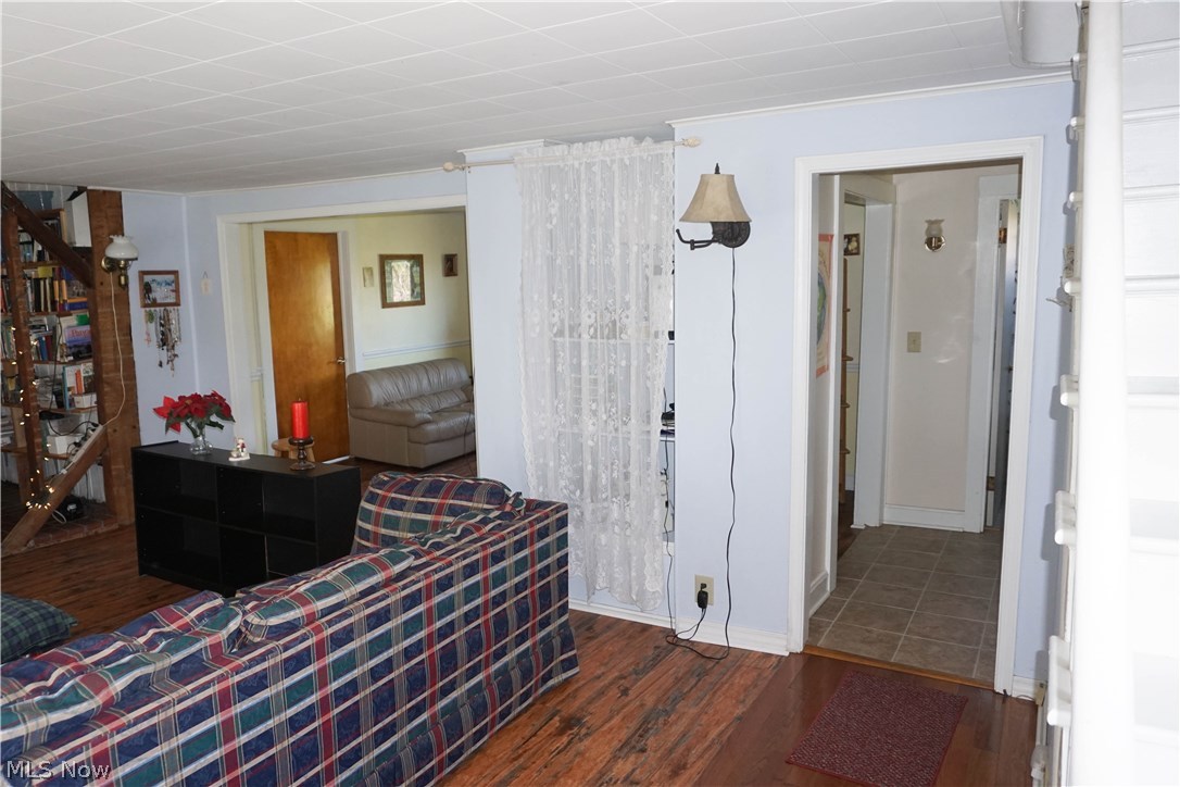 46576 Bursley Road Wellington, OH 44090 - Photo 5 of 35 Gallery Image 5