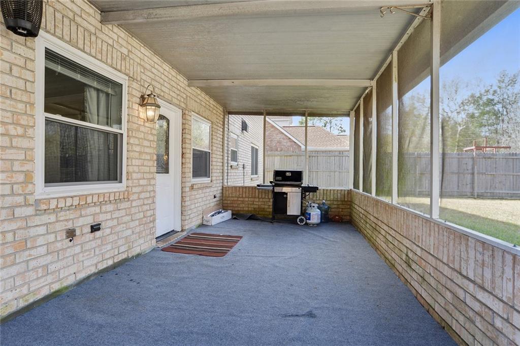 339 Devon Road Laplace, LA 70068 - Photo 16 of 21 Gallery Image 16