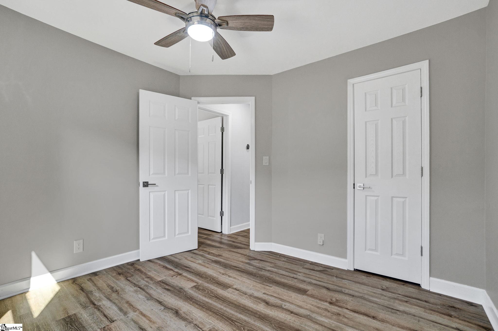 690 Cooper Bridge Road Fountain Inn, SC 29644 - Photo 24 of 37