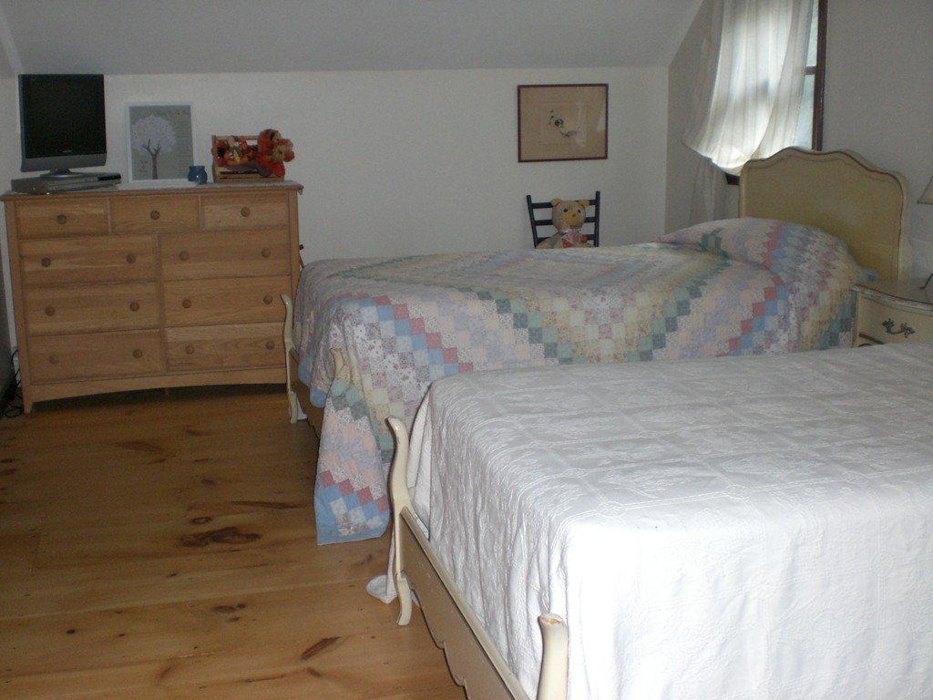 15 Town Farm Road Brookfield, MA 01506 - Photo 19 of 26 Gallery Image 19