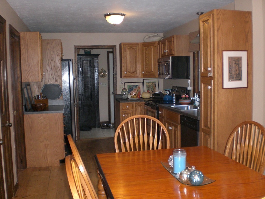 15 Town Farm Road Brookfield, MA 01506 - Photo 9 of 26 Gallery Image 9