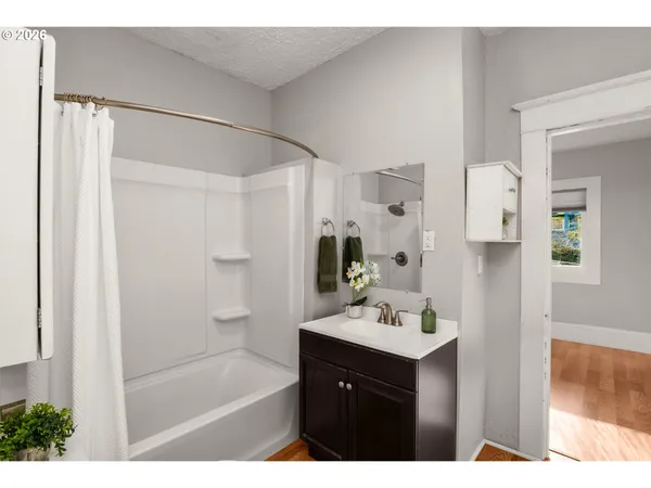 $499,000 | 4734 North Kerby Avenue, Portland, OR 97217