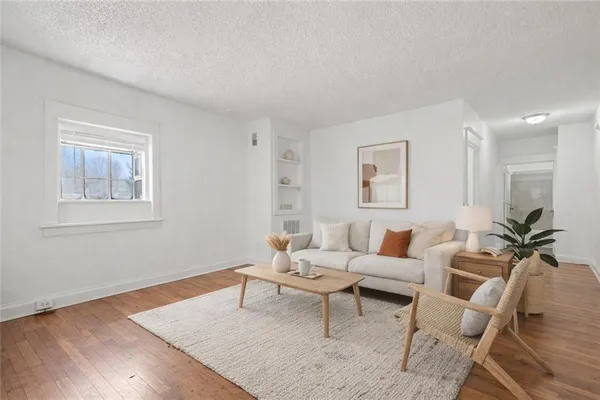 $1,575,000 | 3433 Central Street, Kansas City, MO 64111